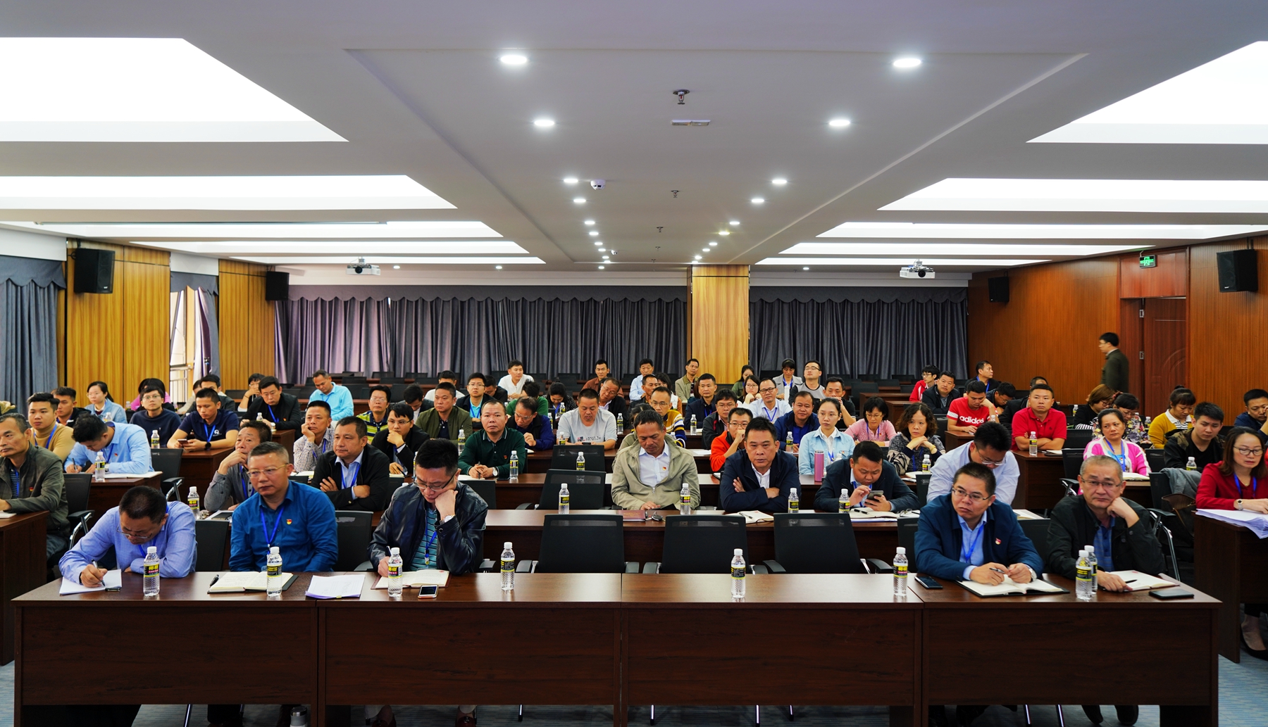 巅峰国际官网-追求康健,你我一起生长